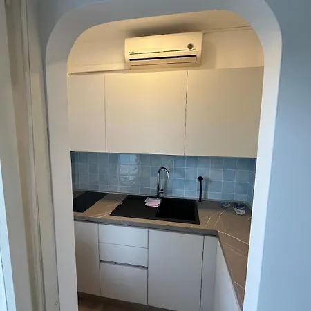 Monolocale Apartman