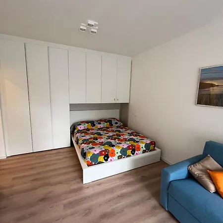 Monolocale Apartman *